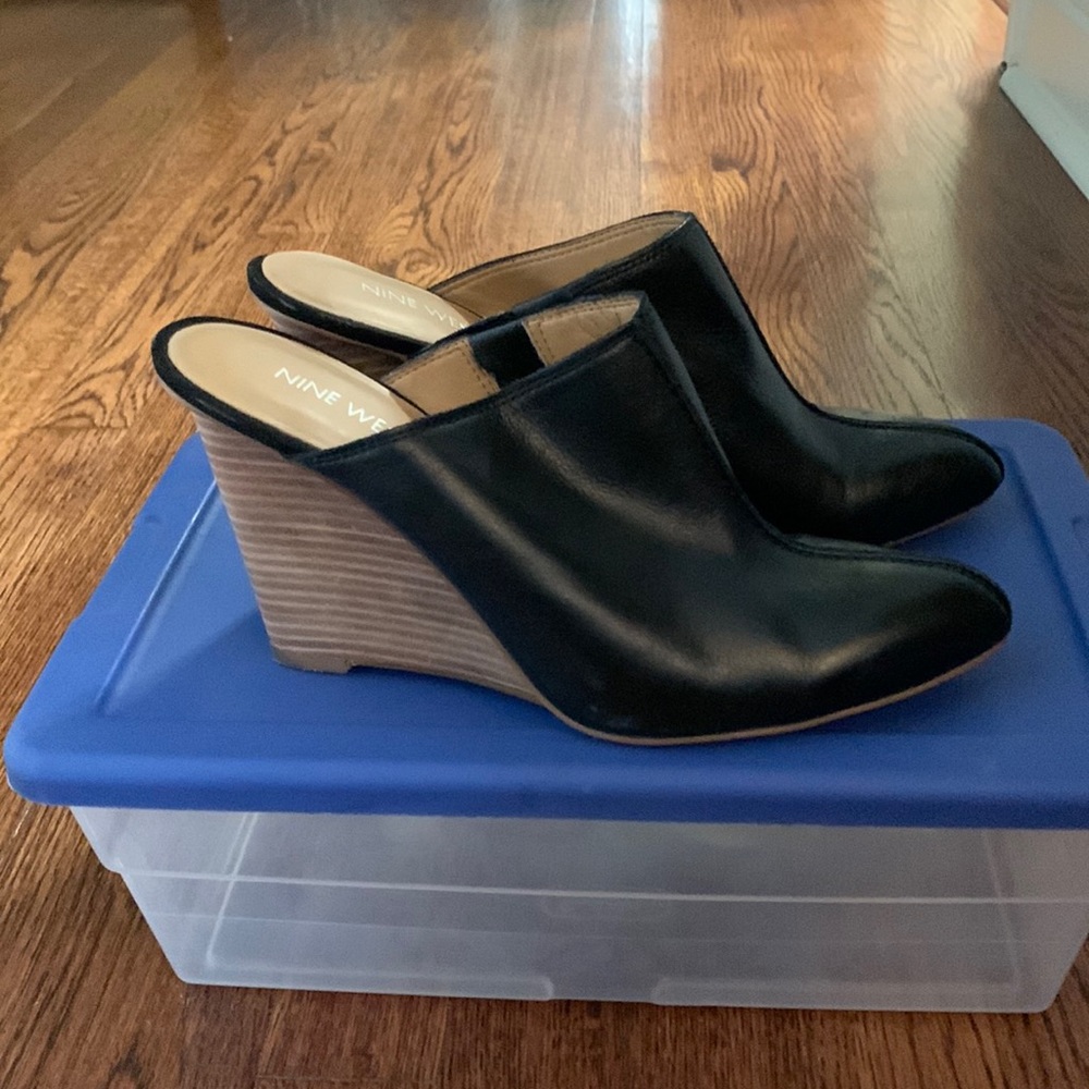 COPY - Nine West 8 1/2 Black Wedge Clogs